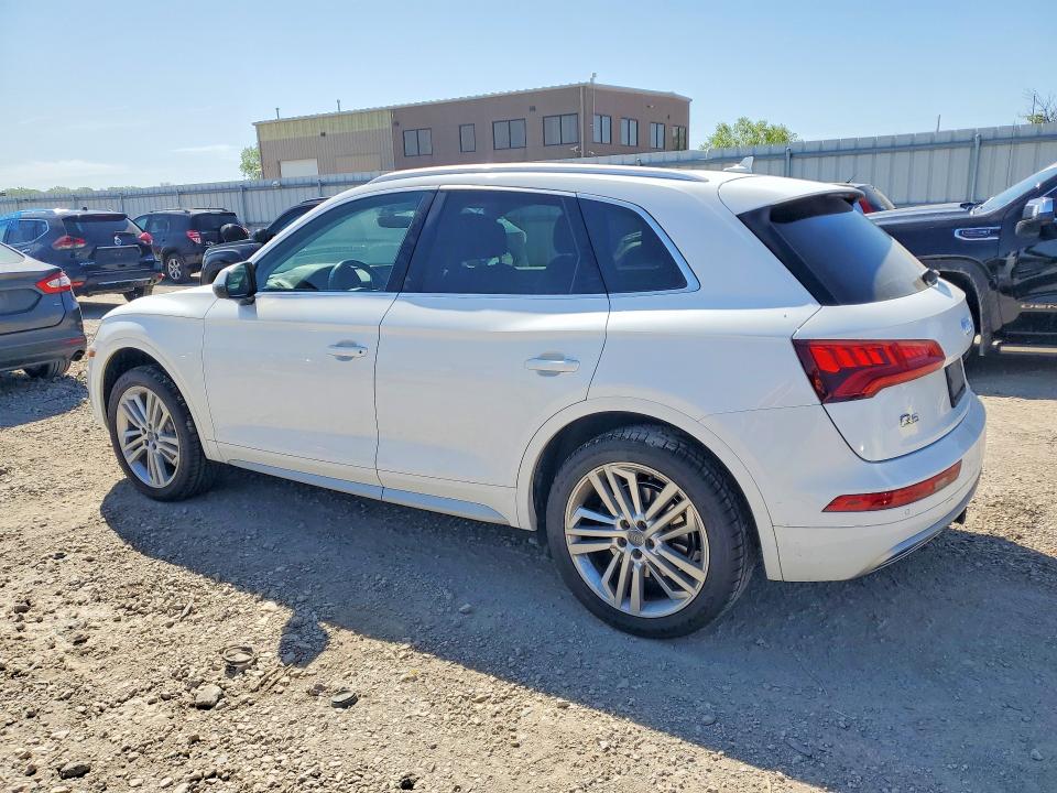 Продажа на аукционе авто 2018 Audi Q5, vin: WA1BNAFY5J2166608, номер лота: 49743136