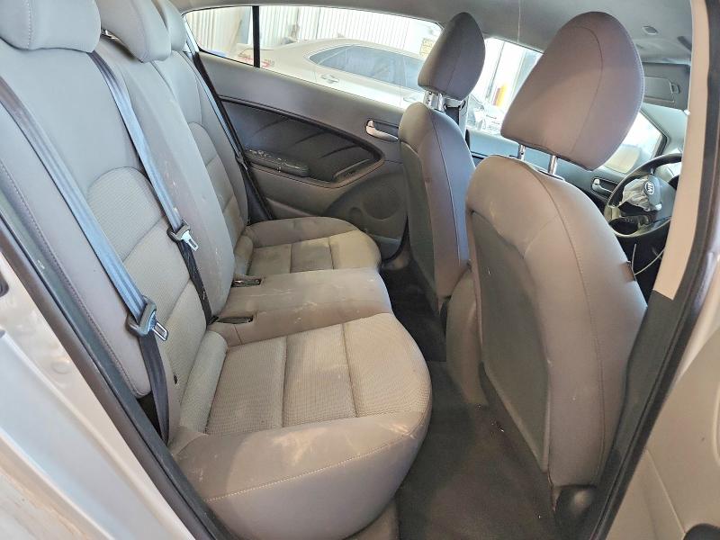 50593236 :رقم المزاد ، 3KPFK4A77HE041204 vin ، 2017 Kia Forte مزاد بيع