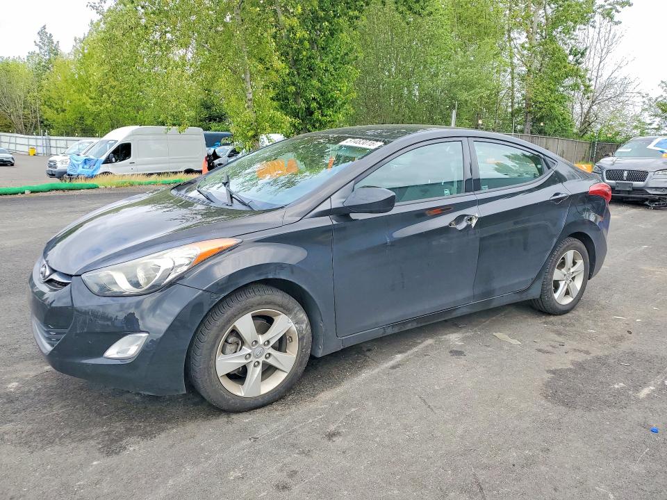 Auction sale of the 2013 Hyundai Elantra, vin: KMHDH4AE3DU999557, lot number: 51483016