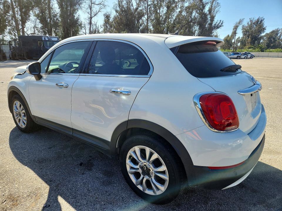 48622536 :رقم المزاد ، ZFBCFXDT3GP395434 vin ، 2016 Fiat 500x مزاد بيع