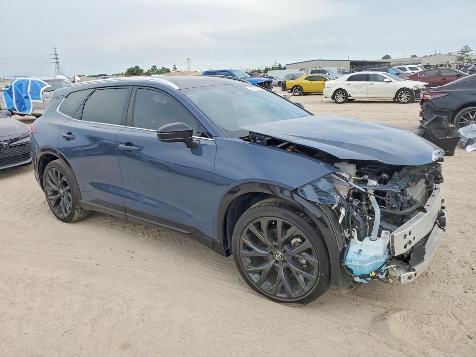 52133716 :رقم المزاد ، JTDACAAJ5S3009349 vin ، 2025 Toyota Crown Signia مزاد بيع
