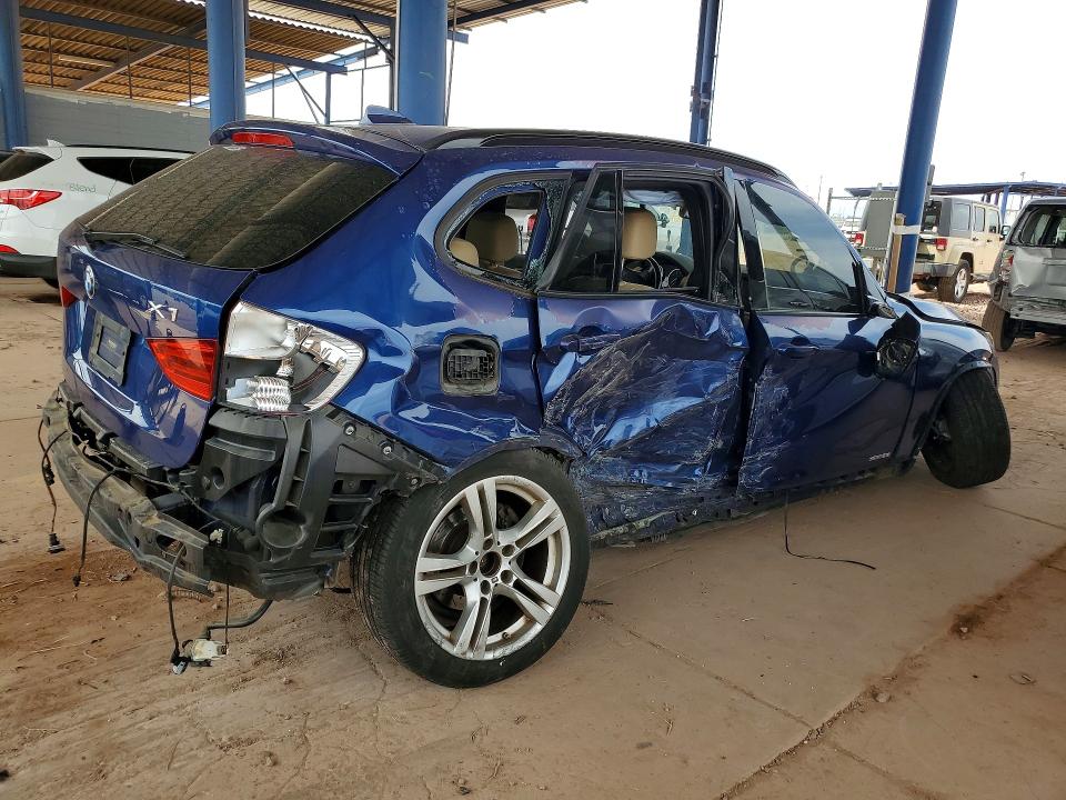 49152856 :رقم المزاد ، WBAVM1C59FV318957 vin ، 2015 Bmw X1 مزاد بيع