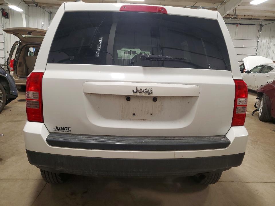 2011 Jeep Patriot მანქანა იყიდება აუქციონზე, vin: 1J4NT1GA3BD264269, აუქციონის ნომერი: 48470016