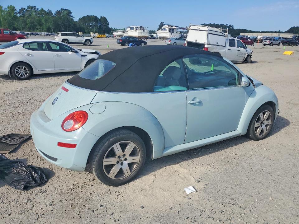 50412936 :رقم المزاد ، 3VWRF31Y16M328641 vin ، 2006 Volkswagen New Beetle مزاد بيع