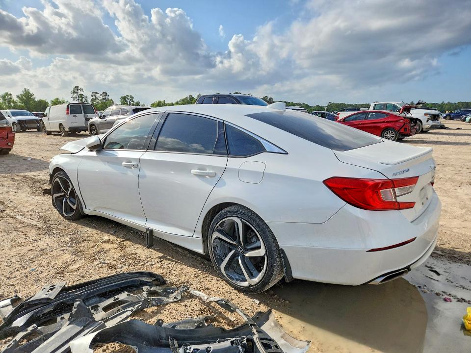 2018 Honda Accord მანქანა იყიდება აუქციონზე, vin: 1HGCV1F36JA245355, აუქციონის ნომერი: 49903946