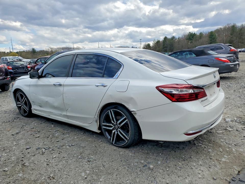 50314666 :رقم المزاد ، 1HGCR2F1XHA227606 vin ، 2017 Honda Accord مزاد بيع