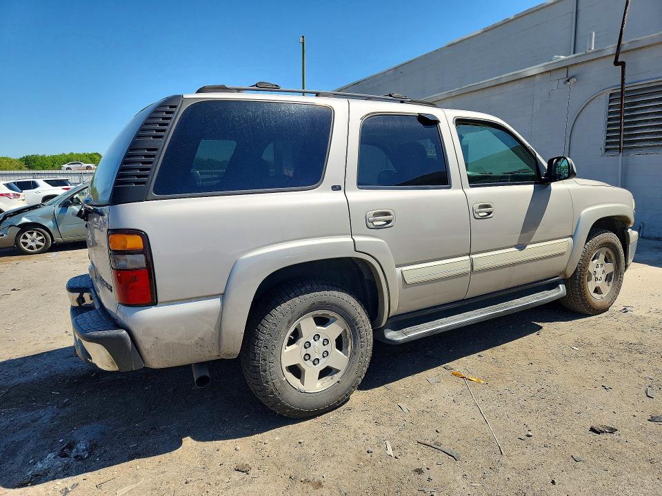 50309416 :رقم المزاد ، 1GNEK13Z54J300124 vin ، 2004 Chevrolet Tahoe مزاد بيع