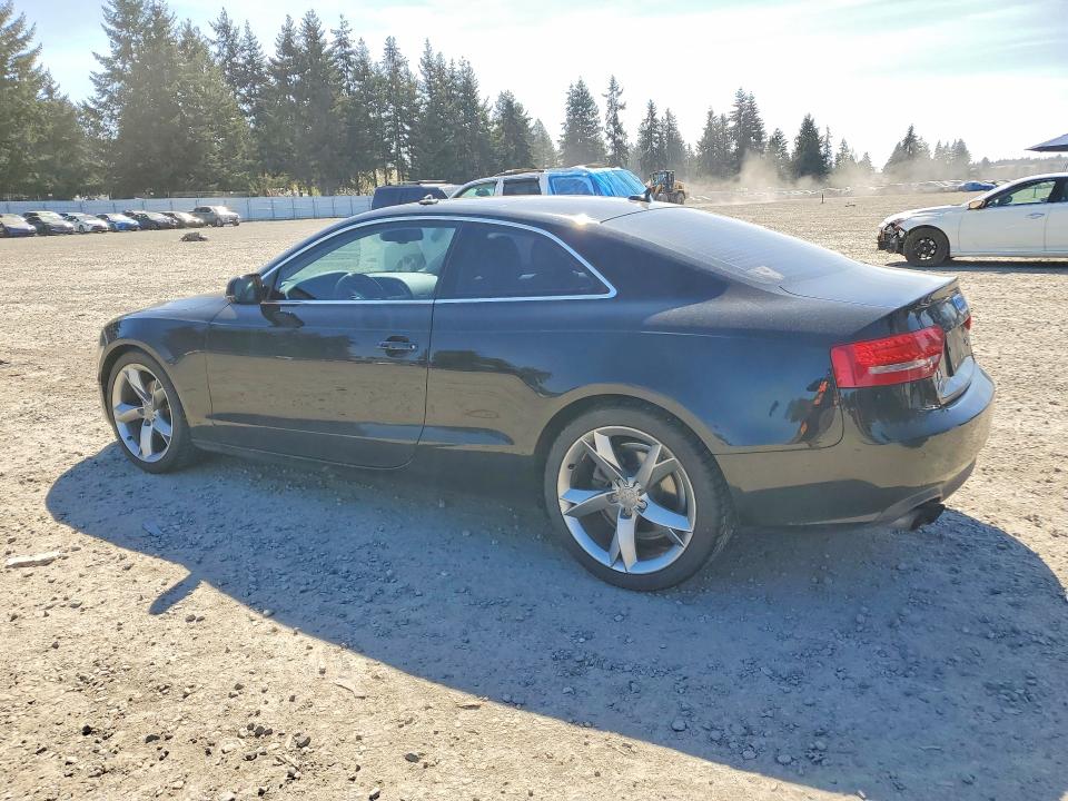 Продажа на аукционе авто 2011 Audi A5, vin: WAULFAFR3BA014122, номер лота: 48680136