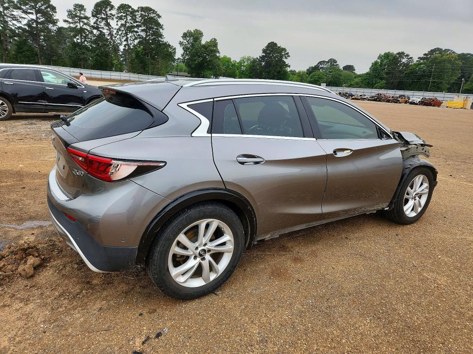 Продаж на аукціоні авто 2017 Infiniti Qx30, vin: SJKCH5CP4HA031590, номер лоту: 51281026