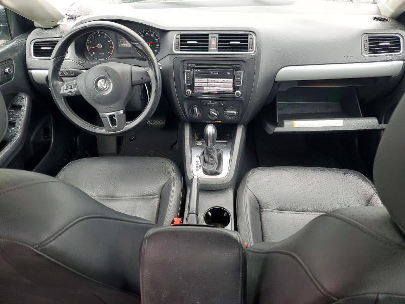 2014 Volkswagen Jetta მანქანა იყიდება აუქციონზე, vin: 3VWD17AJXEM439786, აუქციონის ნომერი: 49959386