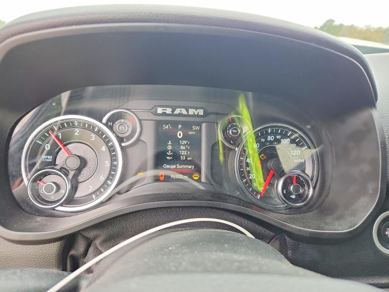 48525636 :رقم المزاد ، 1C6SRFFT0KN703887 vin ، 2019 Ram 1500 مزاد بيع