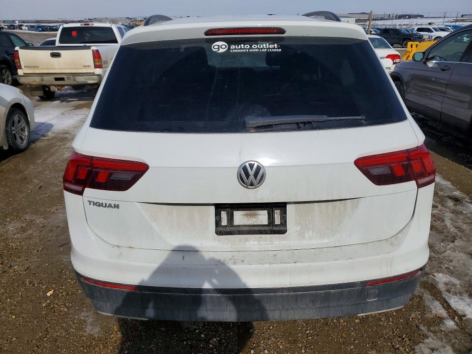 48021076 :رقم المزاد ، 3VV0B7AX5KM005498 vin ، 2019 Volkswagen Tiguan مزاد بيع