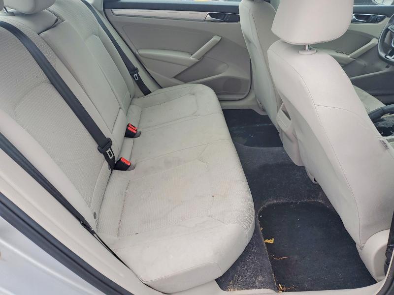 48138696 :رقم المزاد ، 1VWAT7A35GC036155 vin ، 2016 Volkswagen Passat مزاد بيع