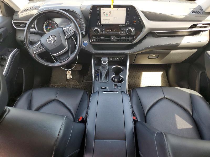Продажа на аукционе авто 2022 Toyota Highlander Hybrid, vin: 5TDGBRCH5NS537692, номер лота: 51497526