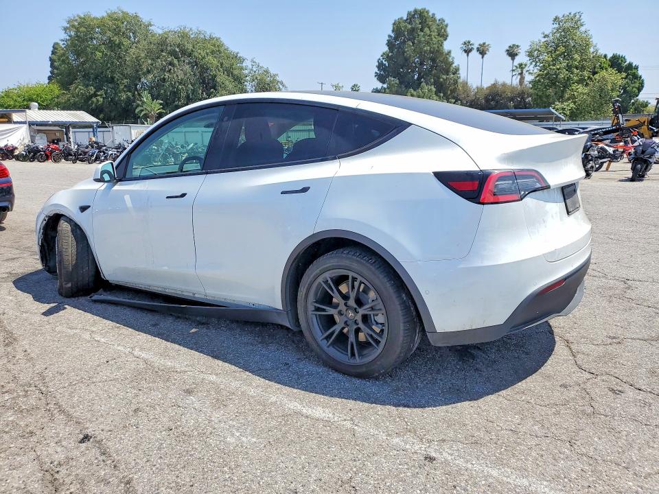 Продажа на аукционе авто 2020 Tesla Model Y, vin: 5YJYGDEE8LF052833, номер лота: 51879016
