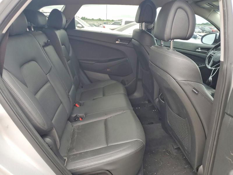 Продаж на аукціоні авто 2017 Hyundai Tucson, vin: KM8J33A42HU501731, номер лоту: 50361666