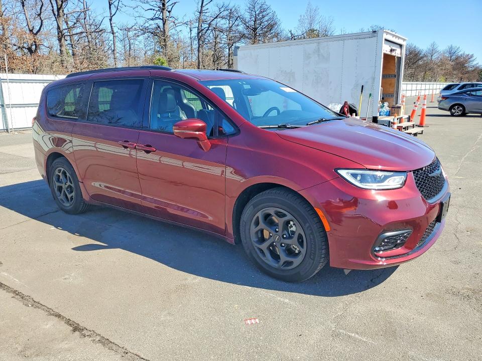 51450586 :رقم المزاد ، 2C4RC1S70MR507412 vin ، 2021 Chrysler Pacifica مزاد بيع