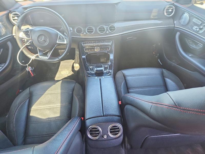 48837456 :رقم المزاد ، WDDZF6EB2JA477341 vin ، 2018 Mercedes-benz E مزاد بيع