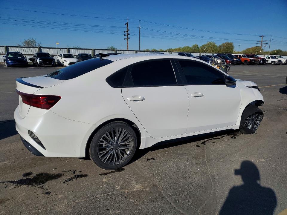 50461046 :رقم المزاد ، 3KPF54AD1PE660392 vin ، 2023 Kia Forte مزاد بيع