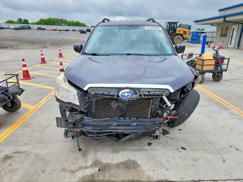 2015 Subaru Forester მანქანა იყიდება აუქციონზე, vin: JF2SJAKC6FH561270, აუქციონის ნომერი: 51529246