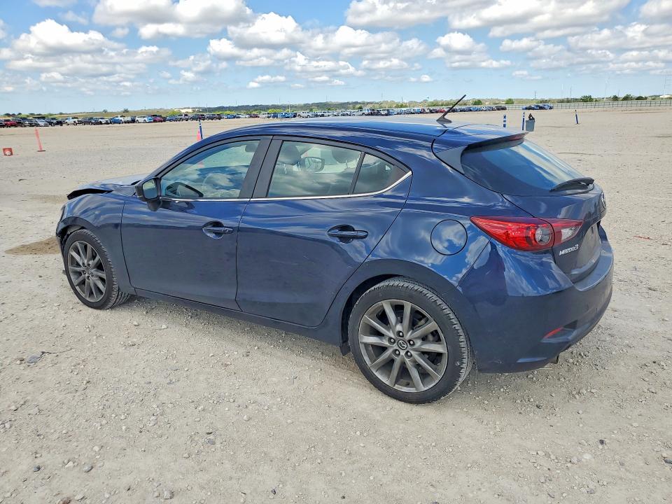 Продаж на аукціоні авто 2018 Mazda 3, vin: 3MZBN1L39JM261323, номер лоту: 49176216