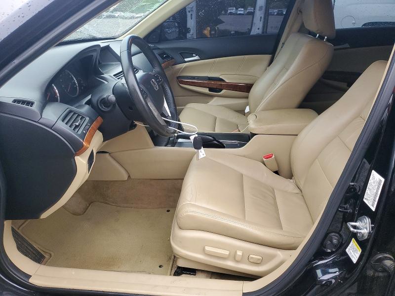 50959496 :رقم المزاد ، 1HGCP3F83BA026064 vin ، 2011 Honda Accord مزاد بيع