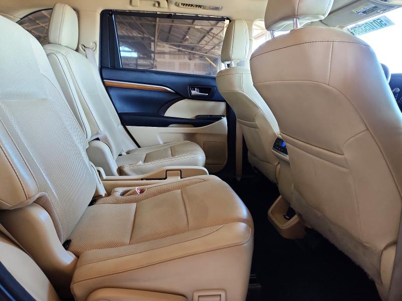 Продаж на аукціоні авто 2017 Toyota Highlander, vin: 5TDDZRFH5HS447571, номер лоту: 50105356