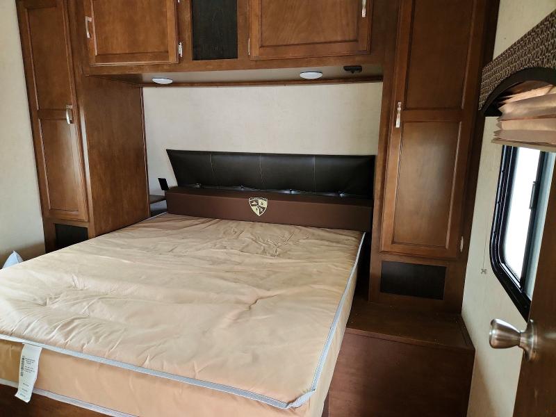 47591186 :رقم المزاد ، 4EZT1322XH8109796 vin ، 2017 Kz-rv Sporttrek مزاد بيع