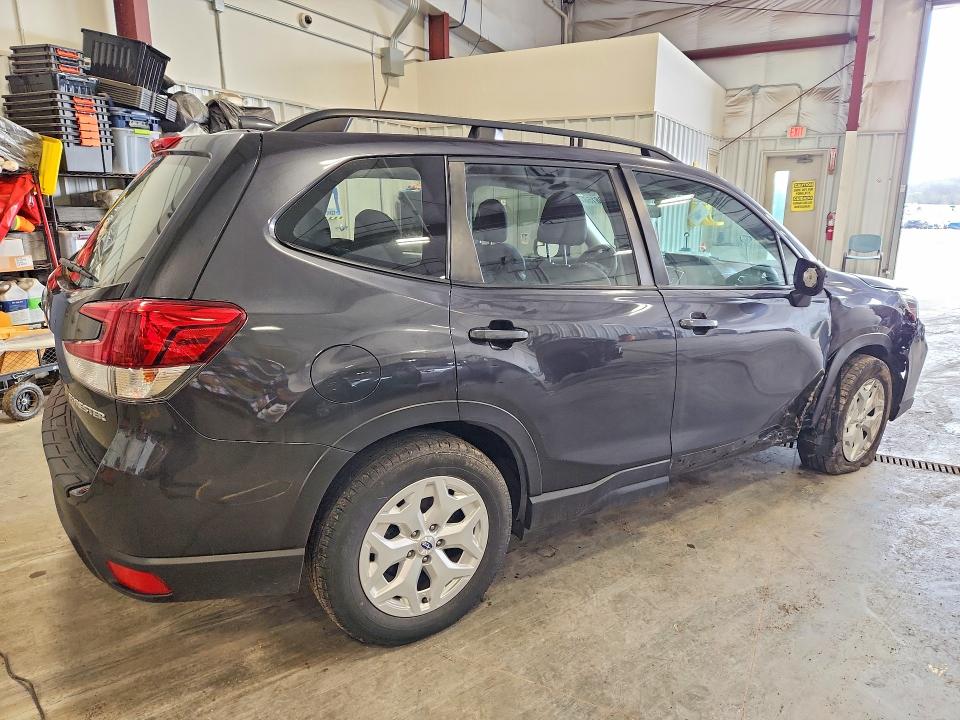 Продажа на аукционе авто 2019 Subaru Forester, vin: JF2SKACC4KH439402, номер лота: 50098156