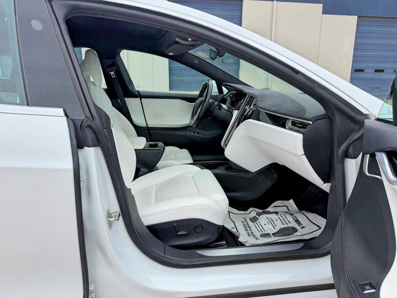 Aukcja sprzedaży 2017 Tesla Model S, vin: 5YJSA1E25HF199047, numer aukcji: 51472046