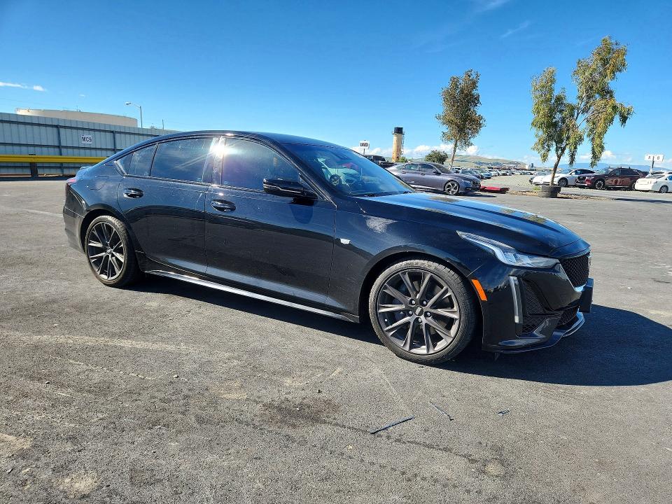 49479706 :رقم المزاد ، 1G6DP5RK1L0126504 vin ، 2020 Cadillac Ct5 مزاد بيع