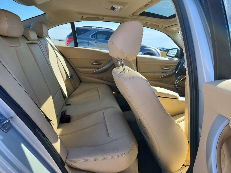 50706966 :رقم المزاد ، WBA3C3C56EPV90410 vin ، 2014 Bmw 320 مزاد بيع