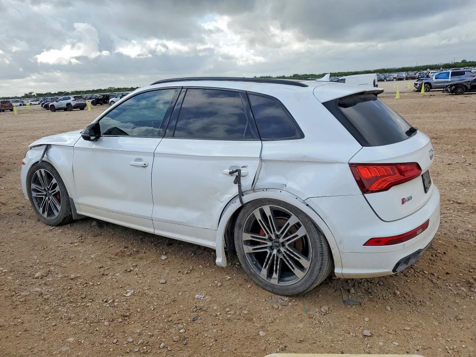 49534816 :رقم المزاد ، WA1B4AFY5K2040396 vin ، 2019 Audi Sq5 مزاد بيع