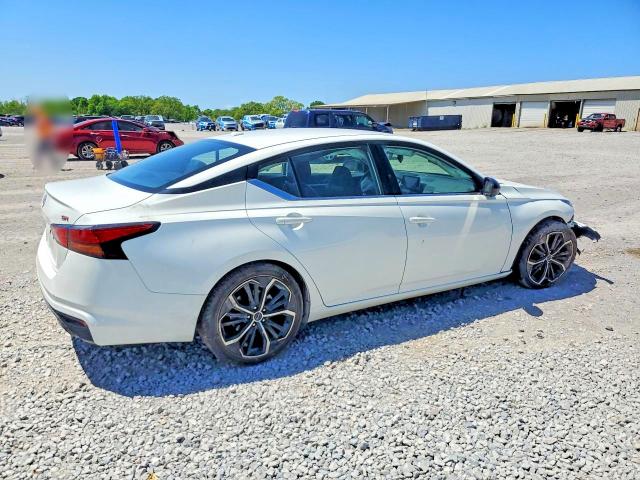 50426496 :رقم المزاد ، 1N4BL4CV1RN381636 vin ، 2024 Nissan Altima مزاد بيع