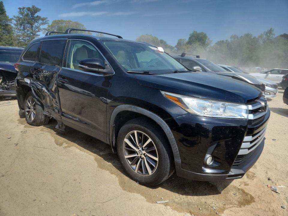 Продаж на аукціоні авто 2019 Toyota Highlander, vin: 5TDJZRFH1KS627561, номер лоту: 50970506