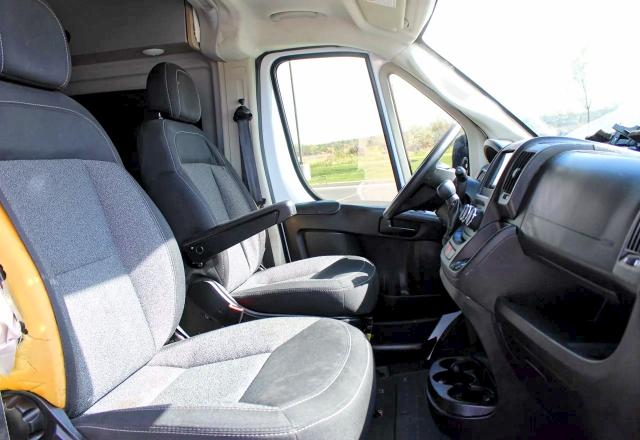 50165156 :رقم المزاد ، 3C6TRVDG1LE124384 vin ، 2020 Ram Promaster 2500 مزاد بيع