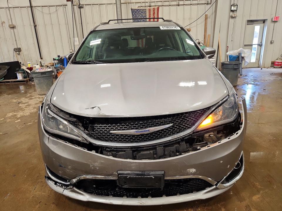 2017 Chrysler Pacifica მანქანა იყიდება აუქციონზე, vin: 2C4RC1EG5HR721443, აუქციონის ნომერი: 47993416