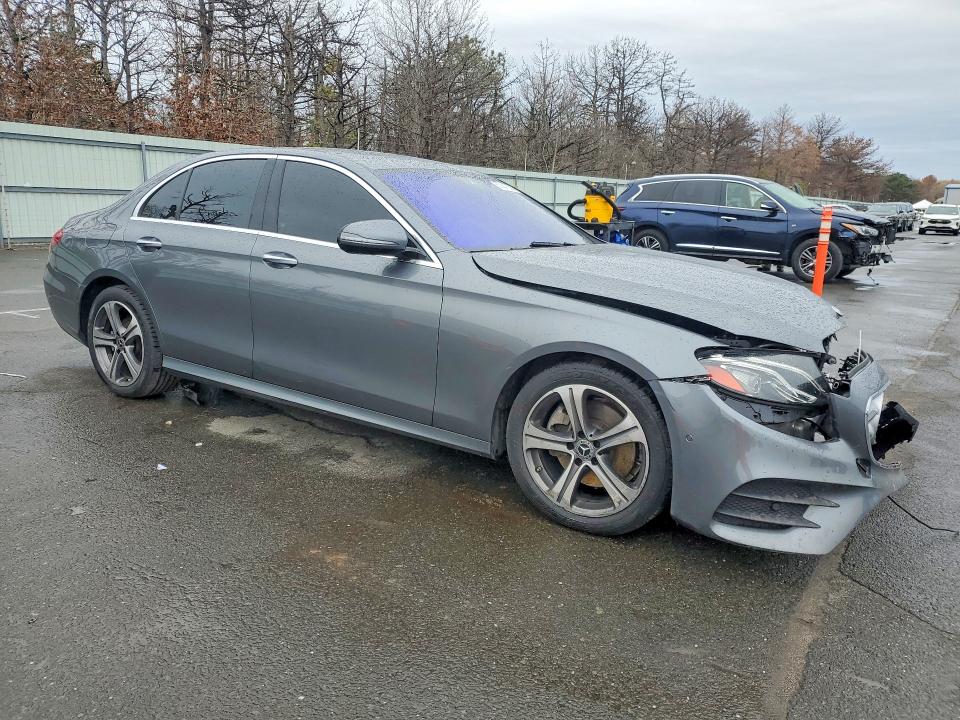 Продажа на аукционе авто 2018 Mercedes-benz E, vin: WDDZF4KB4JA443104, номер лота: 50847856