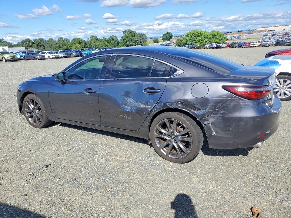 49794586 :رقم المزاد ، JM1GL1UM0J1332010 vin ، 2018 Mazda 6 مزاد بيع