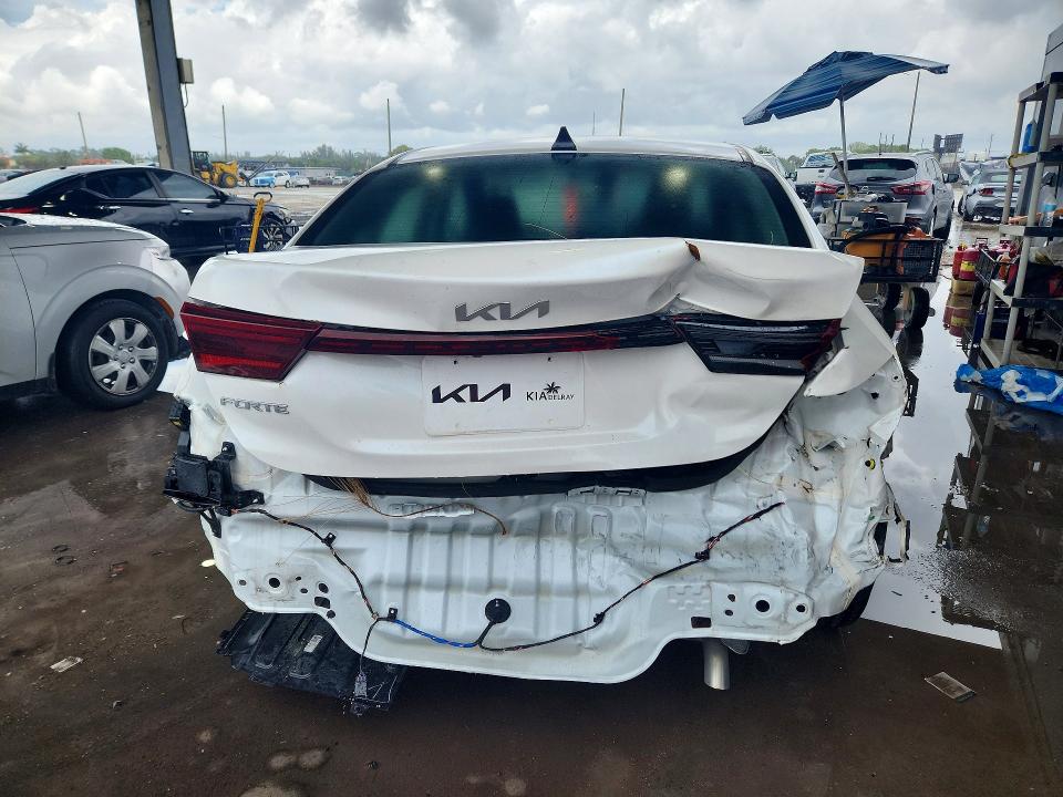 50393436 :رقم المزاد ، 3KPF24AD5RE723554 vin ، 2024 Kia Forte مزاد بيع