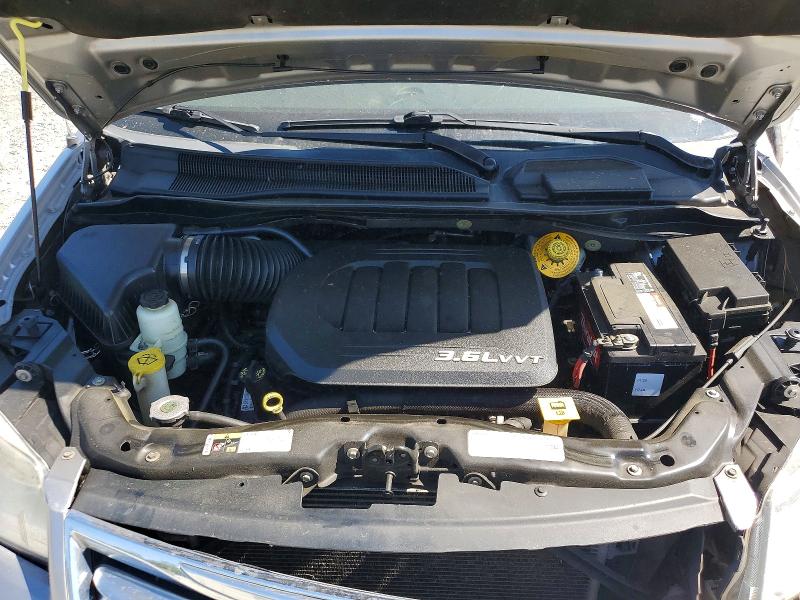 49999576 :رقم المزاد ، 2C4RC1GGXFR708861 vin ، 2015 Chrysler Town & Country مزاد بيع