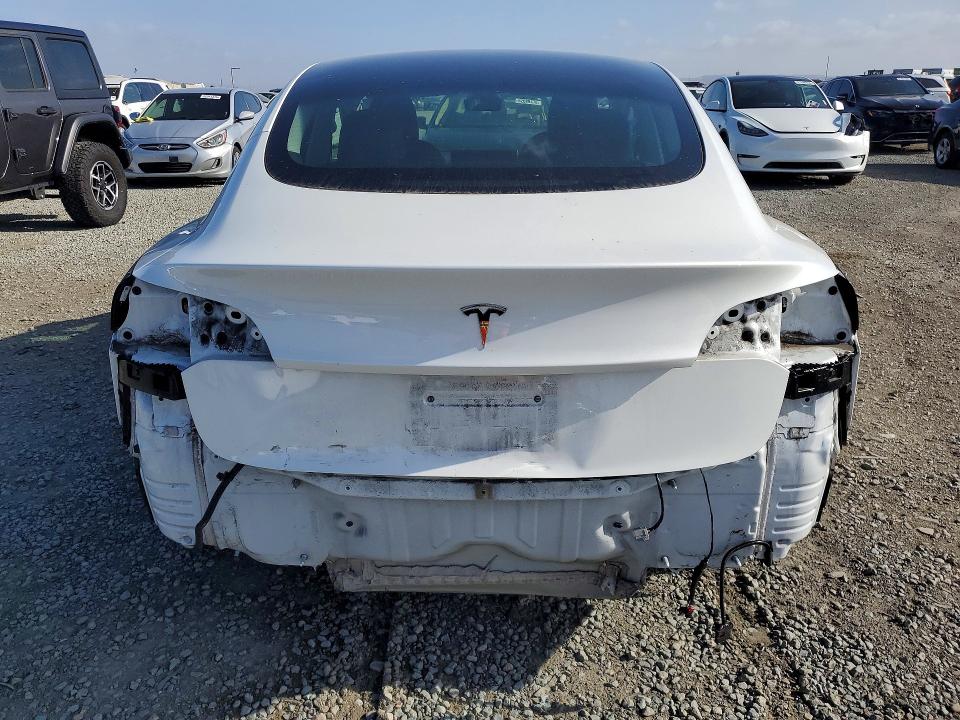 Продажа на аукционе авто 2021 Tesla Model 3, vin: 5YJ3E1EA6MF097105, номер лота: 52148846