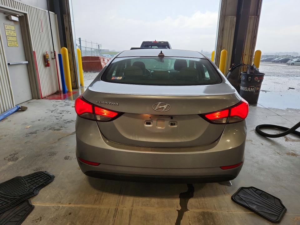 Продажа на аукционе авто 2016 Hyundai Elantra, vin: 5NPDH4AE8GH701474, номер лота: 51097306