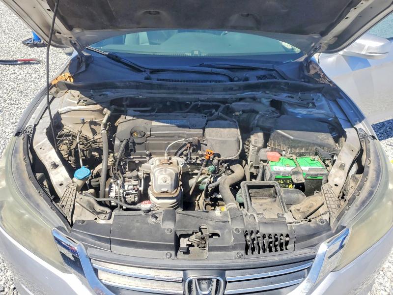 2015 Honda Accord მანქანა იყიდება აუქციონზე, vin: 1HGCR2F82FA070972, აუქციონის ნომერი: 49028156