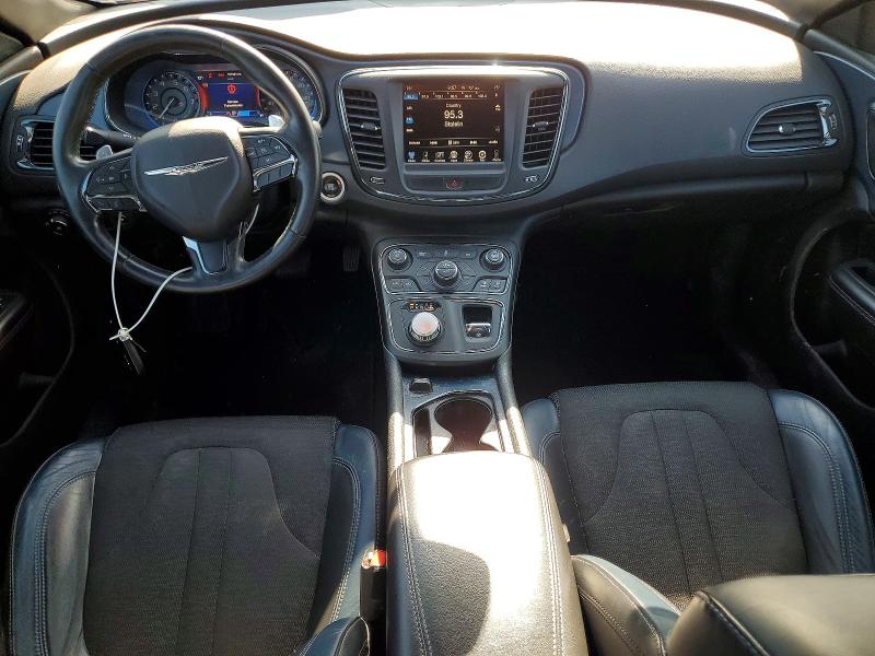 48361686 :رقم المزاد ، 1C3CCCDG8FN523263 vin ، 2015 Chrysler 200 مزاد بيع