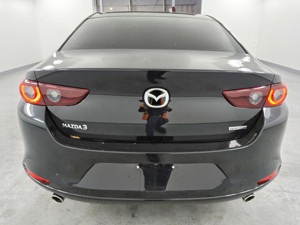 49001716 :رقم المزاد ، JM1BPAAM7S1774478 vin ، 2025 Mazda 3 مزاد بيع