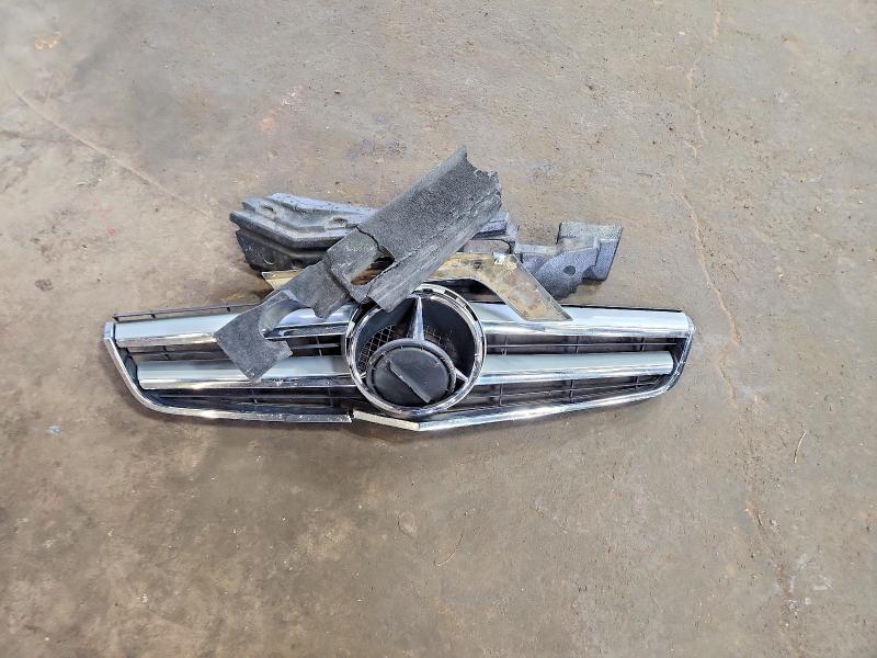 Продажа на аукционе авто 2013 Mercedes-benz E, vin: WDDKK5KF9DF196644, номер лота: 49403046