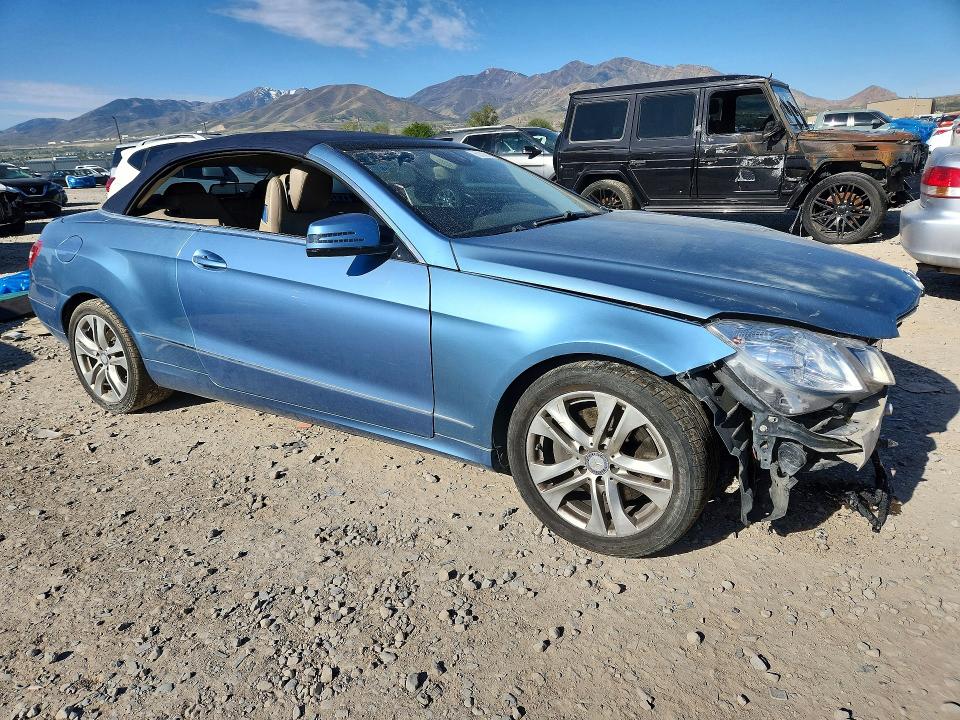 51372456 :رقم المزاد ، WDDKK5GF6BF064396 vin ، 2011 Mercedes-benz E مزاد بيع