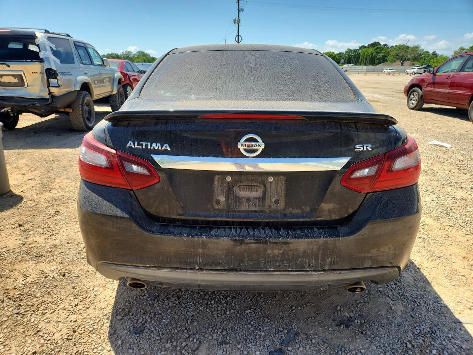 2017 Nissan Altima მანქანა იყიდება აუქციონზე, vin: 1N4AL3AP1HC224693, აუქციონის ნომერი: 49601776