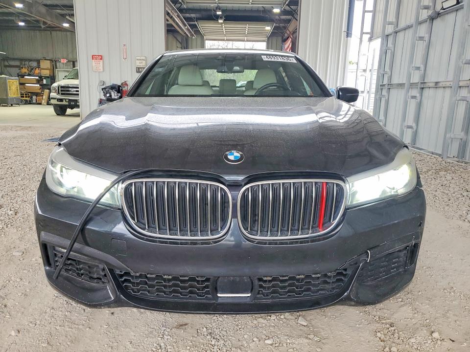 48931836 :رقم المزاد ، WBA7E2C58KB217299 vin ، 2019 Bmw 740 مزاد بيع